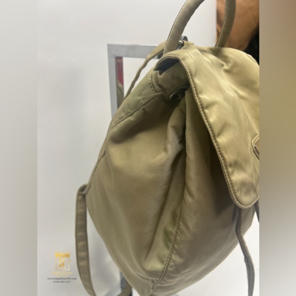 🤍SOLD🤍Prada backpack mini - Picture 3 of 13